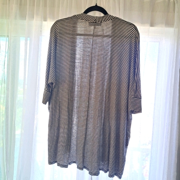 Allison Izu Loren Kimono Top, black/white stripe, size M/L - Picture 4 of 15